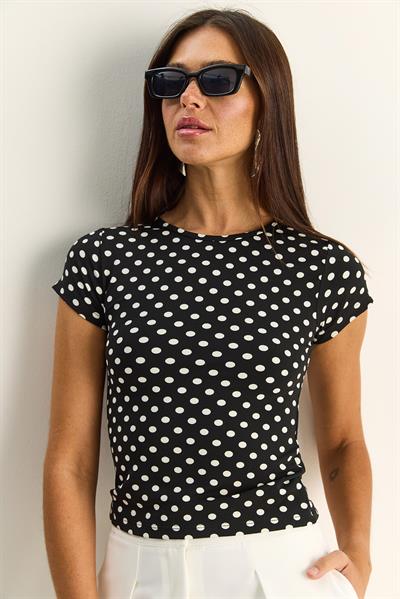 Kadın Bisiklet Yaka Puantiyeli Kısa Kollu Likralı Crop T-Shirt 6137 60286127 - Siyah-Beyaz