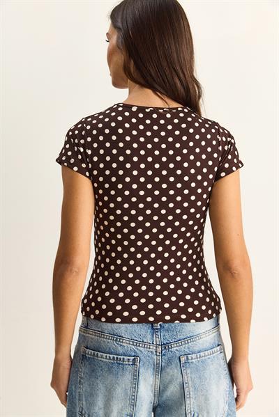 Kadın Bisiklet Yaka Puantiyeli Kısa Kollu Likralı Crop T-Shirt 6137 60286127 - Kahverengi-Bej