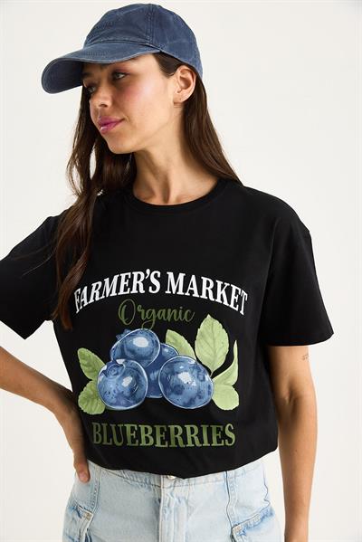 Kadın Blueberries Baskılı Bisiklet Yaka %100 Pamuklu T-Shirt 6702 60283451 - Siyah