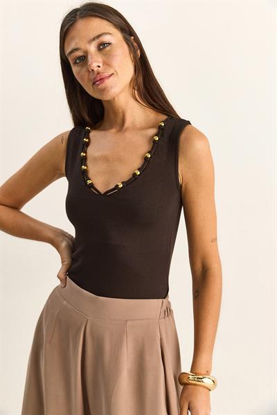 Kadın Boncuk Aksesuarlı V Yaka Esnek Bluz ÖB261023 60286170 - Kahve