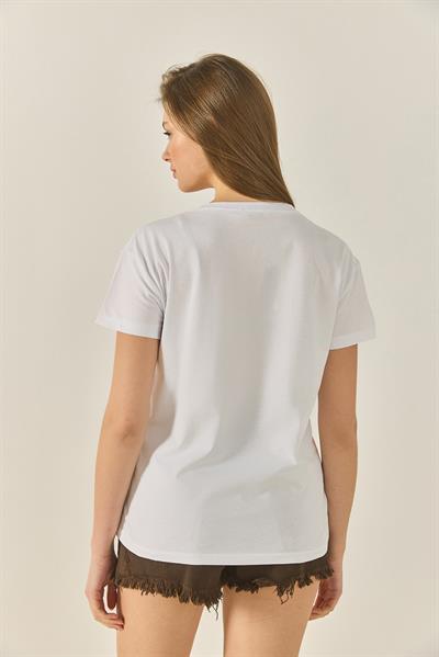 Kadın Bsisiklet Yaka Kısa Kollu Taş Baskılı Leopar Detaylı Normal Kalıp T-Shirt 1631 60283280 - Beyaz