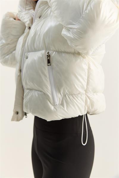 Kadın Cep Detaylı Astarlı Kapüşonlu Kısa Puffer Mont 1088 60283867 - Beyaz