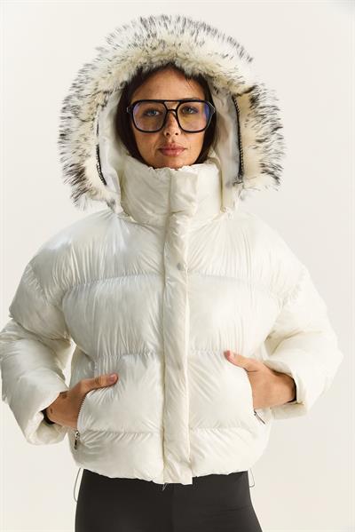 Kadın Cep Detaylı Astarlı Kapüşonlu Kısa Puffer Mont 1088 60283867 - Beyaz