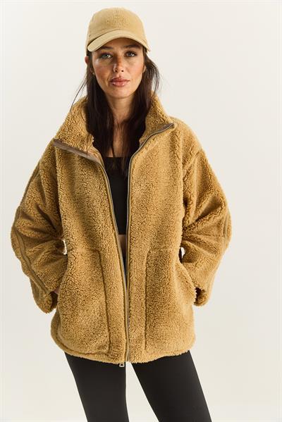 Kadın Cep Detaylı Fermuarlı Astarlı Dik Yaka Peluş Mont 60283631 - Camel