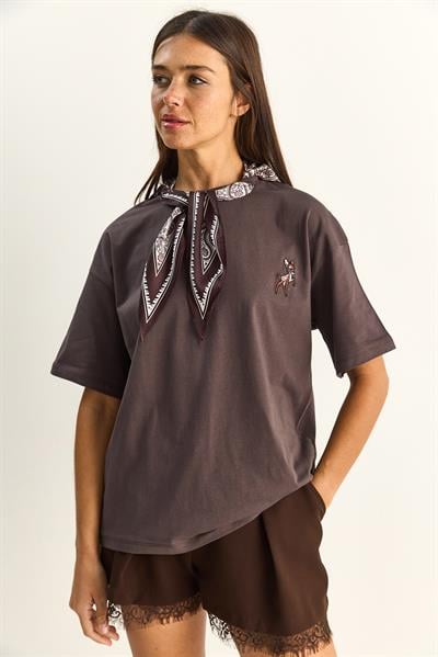 Kadın Ceylan Nakışlı Fularlı Basic Salaş T-Shirt 7517 60283977 - Kakao