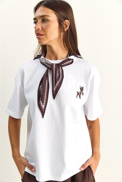 Kadın Ceylan Nakışlı Fularlı Basic Salaş T-Shirt 7517 60283977 - Beyaz