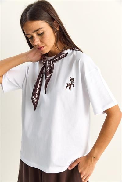 Kadın Ceylan Nakışlı Fularlı Basic Salaş T-Shirt 7517 60283977 - Beyaz