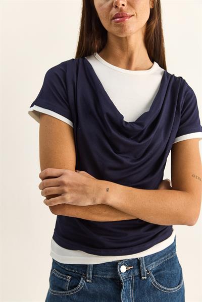 Kadın Çift Kat Görünümlü Degaje Yaka Kısa Kol T-Shirt 6140 60286132 - Lacivert