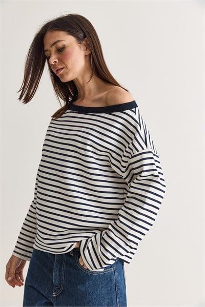 Kadın Çizgili Kayık Yaka Düşük Omuz Oversize Uzun Kollu Sweatshirt 0490 60286741 - Ekru-Lacivert
