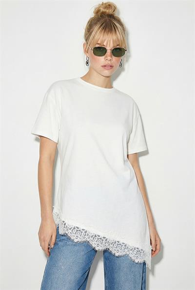 Kadın Dantel Detaylı Asimetrik Kesim Kısa Kollu T-Shirt 1078 60286069 - Beyaz