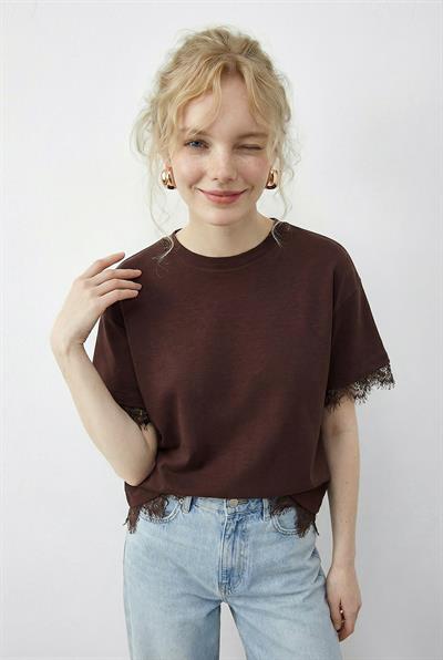 Kadın Dantel Detaylı Bisiklet Yaka Oversize T-Shirt 1046 60283955 - Kahverengi