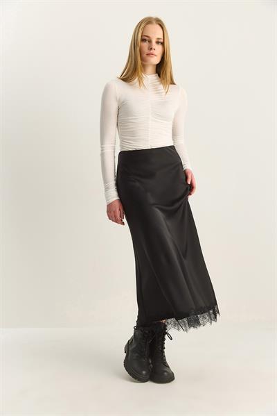 Kadın Dantel Detaylı Saten Maxi Etek 60283907 - Siyah