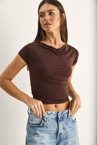 Kadın Degaje Yaka Drapeli Crop Bluz 2343 60286200 - Acı Kahve