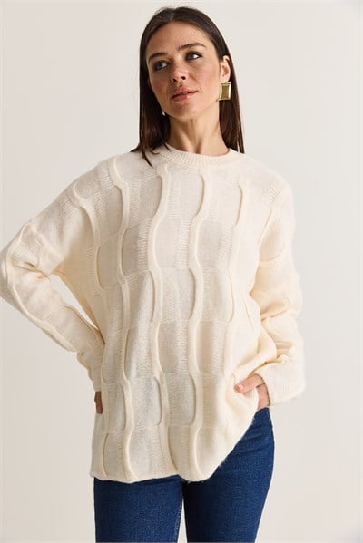 Kadın Dokulu Bisiklet Yaka Oversize Örgü Triko Kazak TK261103 60286623 - Krem