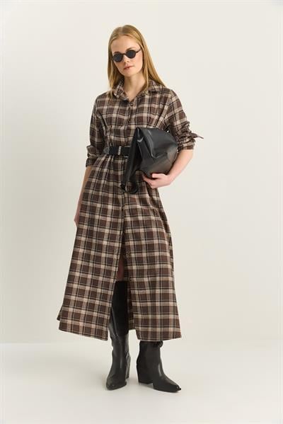 Kadın Ekose Desenli Belden Oturtmalı Cep Detaylı Kloş Pamuk Elbise 5610 60283900 - Kahverengi-Bej