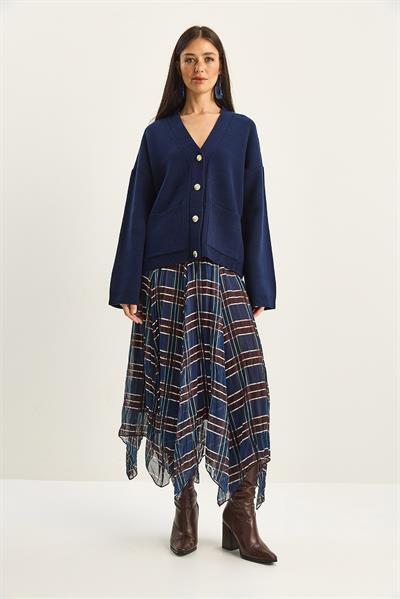 Kadın Ekose Desenli Kırışık Efektli Astarlı Midi Şifon Etek DE251105 60283760 - Lacivert