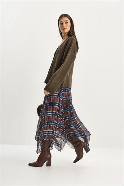 Kadın Ekose Desenli Kırışık Efektli Astarlı Midi Şifon Etek DE251105 60283760 - Kahve