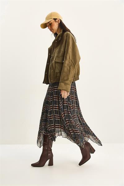 Kadın Ekose Desenli Kırışık Efektli Astarlı Midi Şifon Etek DE251105 60283760 - Haki