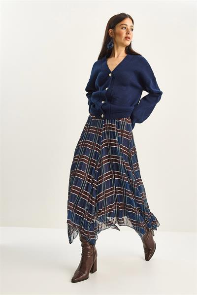 Kadın Ekose Desenli Kırışık Efektli Astarlı Midi Şifon Etek DE251105 60283760 - Lacivert