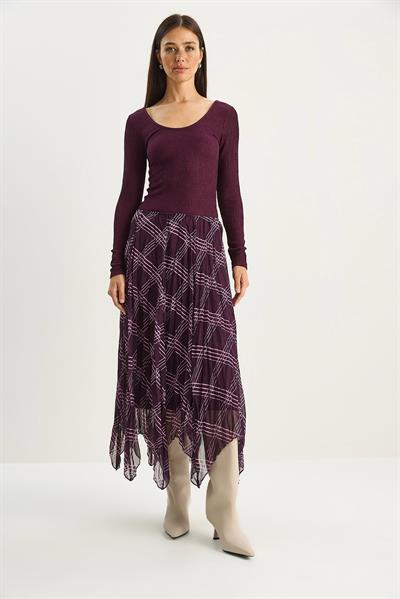Kadın Ekose Desenli Kırışık Efektli Astarlı Midi Şifon Etek DE251105 60283760 - Mor