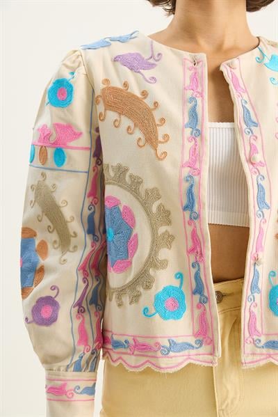 Kadın Etnik Desen Süzene Nakış İşlemeli Uzun Kollu Gabardin Ceket 3001 60283592 - Krem
