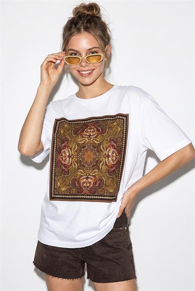 Kadın Etnik Desenli Boncuk İşlemeli Baskı Detaylı Oversize T-Shirt 2128 60286123 - Beyaz