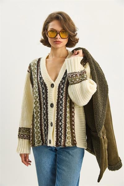 Kadın Etnik Desenli Oversize V Yaka Düğmeli Kalın Triko Hırka 5057 60283576 - Krem