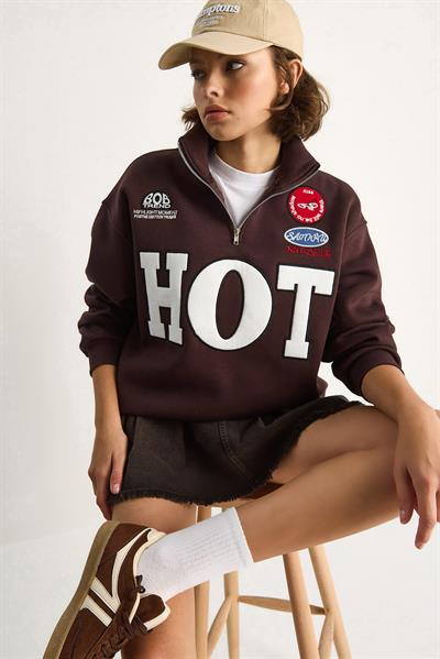 Kadın Fermuarlı Dik Yaka İşlemeli Üç İplik Şardonlu Oversize Sweatshirt 10006 60284067 - Acı Kahve