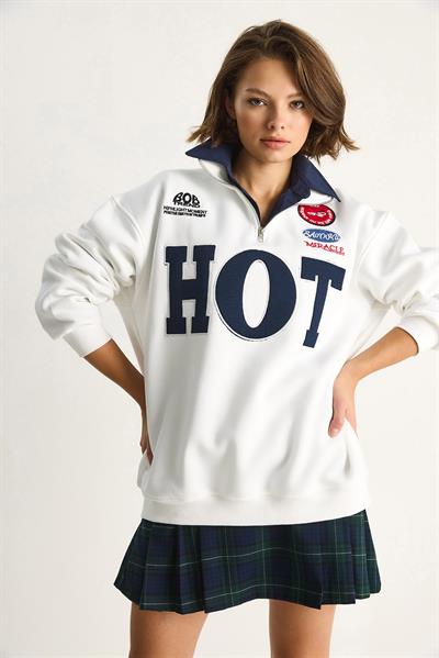 Kadın Fermuarlı Dik Yaka İşlemeli Üç İplik Şardonlu Oversize Sweatshirt 10006 60284067 - Beyaz