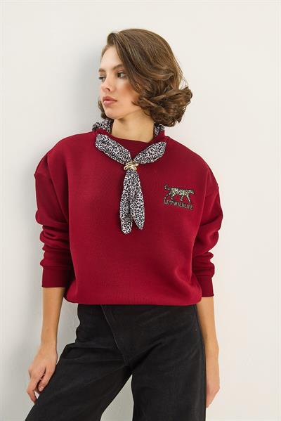 Kadın Fular Detaylı Leopar Nakışlı Üç İplik Şardonlu Oversize Sweatshirt 6917 60283616 - Bordo