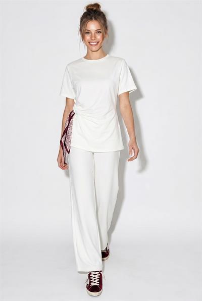 Kadın Fularlı Bağlama Detaylı T-Shirt Yüksek Bel Pantolon Alt-Üst Takım 7630 60286041 - Beyaz