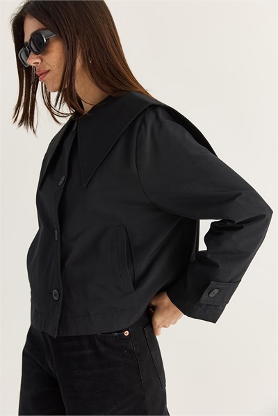Kadın Geniş Yaka Cep Detaylı Astarlı Düğmeli Kısa Trençkot 5020 60286504 - Siyah