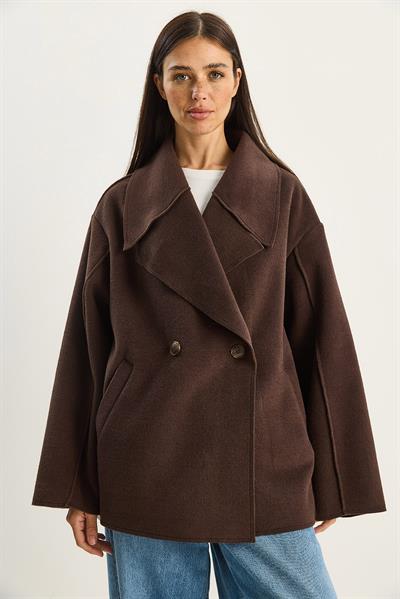 Kadın Geniş Yaka Cep Detaylı Oversize Kaşe Kaban 38183 60283785 - Acı Kahve