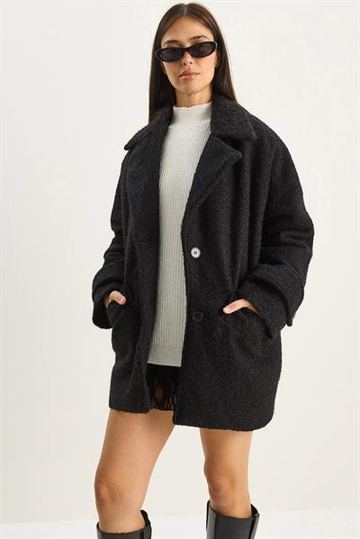 Kadın Geniş Yaka Cep Detaylı Oversize Astarlı Buklet Kaşe Kaban 7033 60283735 - Siyah