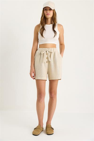 Kadın İnce Çizgili Beli Lastikli Düğme ve İp Aksesuarlı Keten Şort 2536 60281092 - Bej