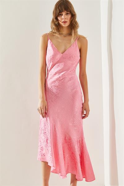 Kadın İp Askılı Saten Jakarlı Asimetrik Etek Uçlu Midi Boy Elbise 60251227 - Pembe