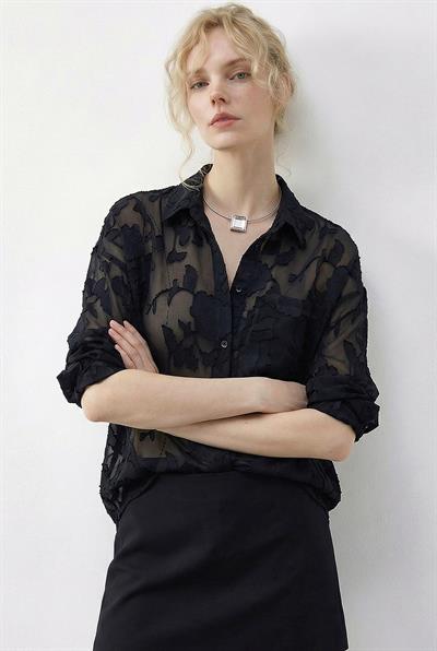 Kadın Kabartma Gül Desenli Transparan Şifon Gömlek 354 60286028 - Siyah