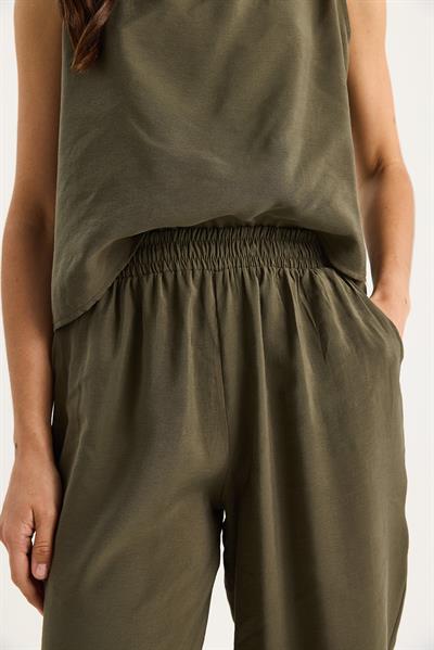 Kadın Kalın Askılı Bluz Beli Lastikli Pantolon Modal Takım 3089 60283231 - Koyu Haki