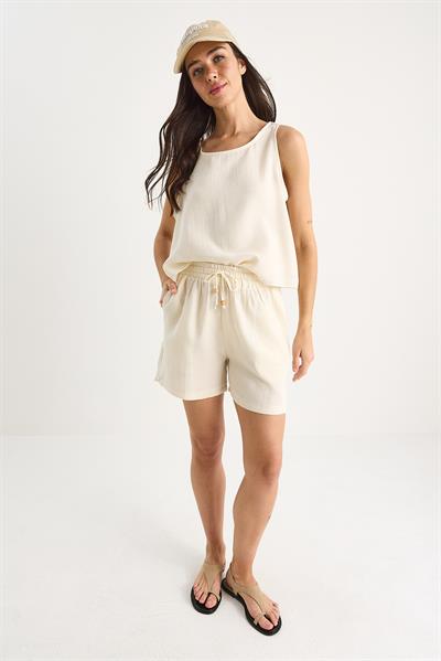 Kadın Kalın Askılı Bluz Beli Lastikli Cep Dataylı Şort Müslin Takım 3310 60283414 - Bej
