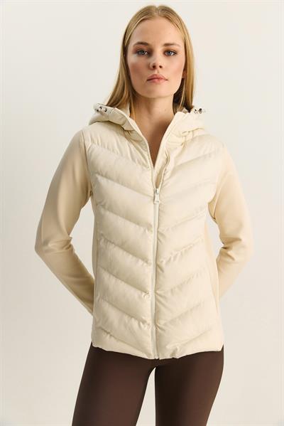Kadın Kapüşonlu Fermuarlı Garnili Slim Fit Şişme Mont 1123 60283816 - Bej