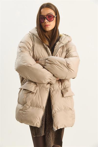 Kadın Kapüşonlu Oversize Yarasa Kol Şişme Mont 60283686 - Bej