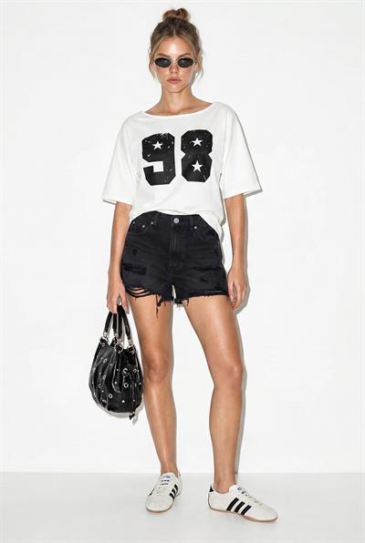 Kadın Kayık Yaka Baskılı Oversize %100 Pamuk T-Shirt ÖT100005 60286270 - Beyaz