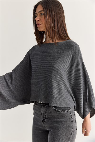 Kadın Kayık Yaka Yarasa Kol Oversize Crop Triko Kazak TK261126 60286718 - Füme
