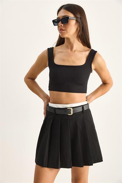Kadın Kemer Detaylı Şortlu Pileli Mini Etek DE261049 60286196 - Siyah