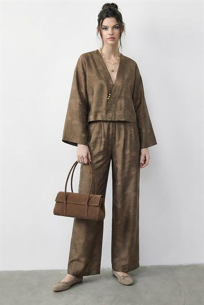Kadın Kendinden Çiçek Desenli Kruvaze Kimono Salaş Pantolonlu Alt-Üst Takım 60613 60283998 - Haki