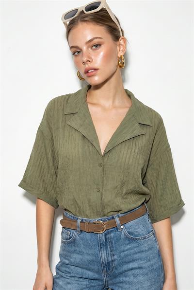 Kadın Kendinden Çizgili Açık Yaka Oversize Kısa Kol Gömlek 60282055 - Fıstık Yeşili