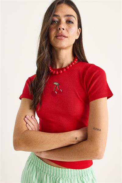 Kadın Kiraz Nakışlı Fitilli Basic Crop T-Shirt 4053 60283400 - Kırmızı