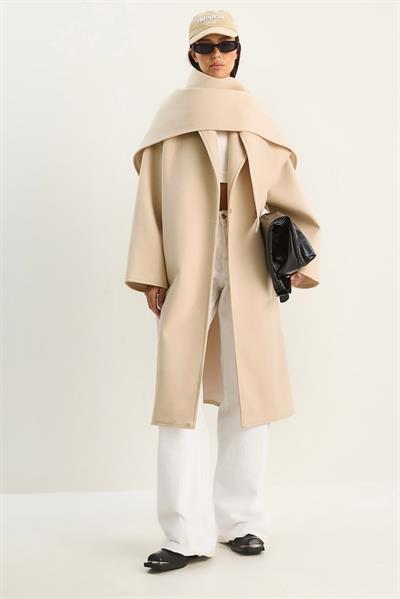 Kadın Klapa Yaka Fular Aksesuarlı Oversize Kaşe Kaban 0215 60283771 - Bej