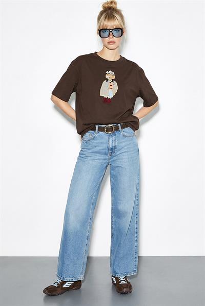 Kadın Köpek Nakışlı Taş İşlemeli Relaxed Fit %100 Pamuk T-Shirt 1077 60286067 - Acı Kahve