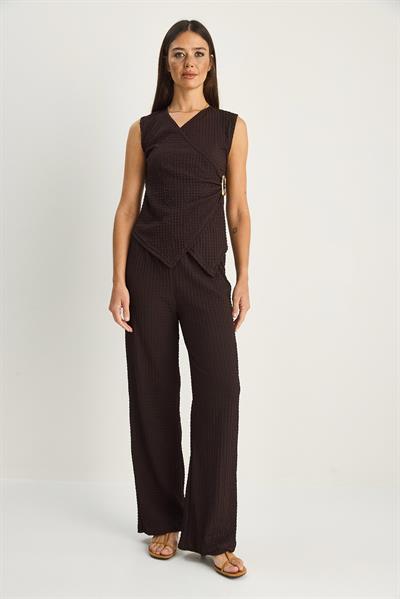 Kadın Kruvaze Yaka Drapeli Aksesuar Detaylı Bluz Beli Lastikli Pantolon Bürümcük Takım 2334 60286191 - Acı Kahve